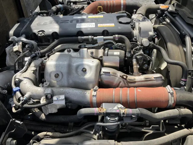 いすゞ エルフ 2RG-NNR88AR(2WD)の写真40