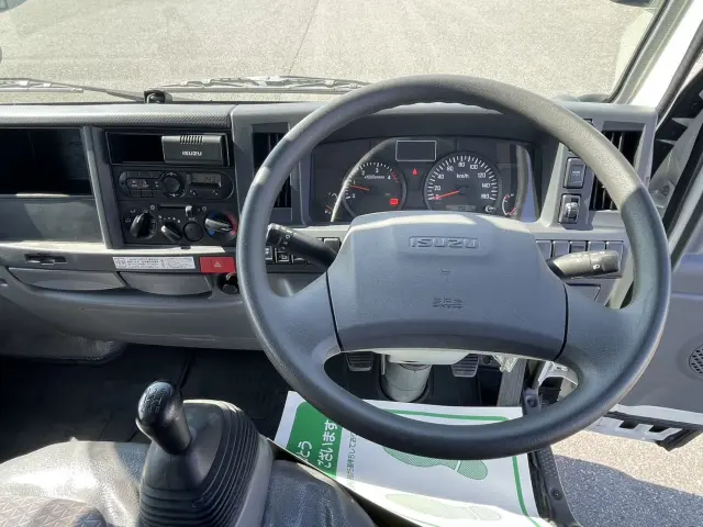 いすゞ エルフ TRG-NHR85A(2WD)の写真19