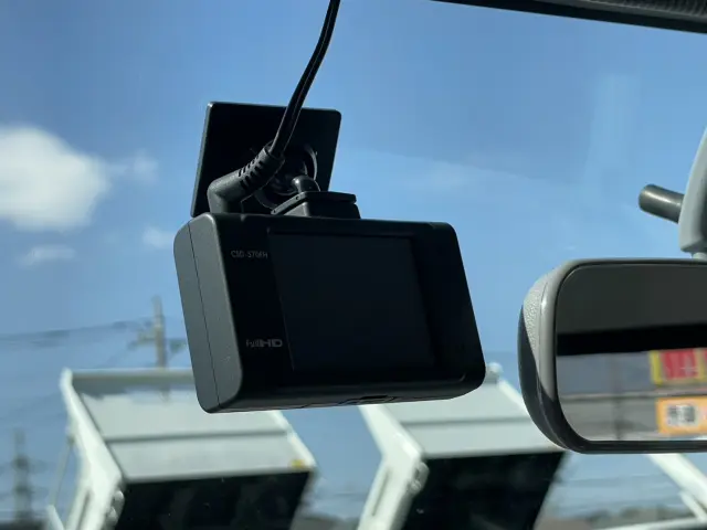 いすゞ エルフ TRG-NHR85A(2WD)の写真21