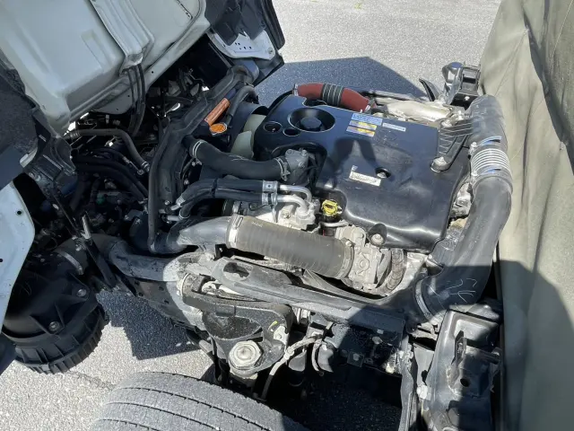 いすゞ エルフ TRG-NHR85A(2WD)の写真31