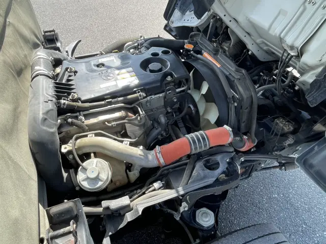 いすゞ エルフ TRG-NHR85A(2WD)の写真32