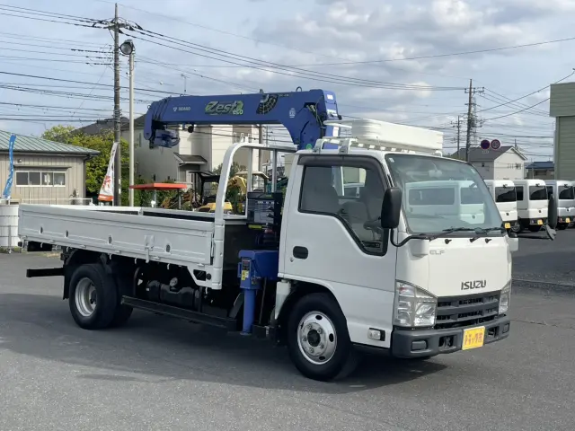 いすゞ エルフ TKG-NKR85AR(2WD)の写真3