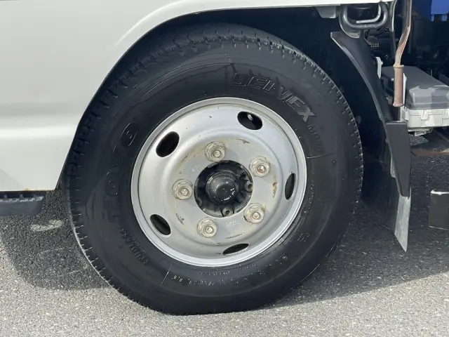 いすゞ エルフ TKG-NKR85AR(2WD)の写真7