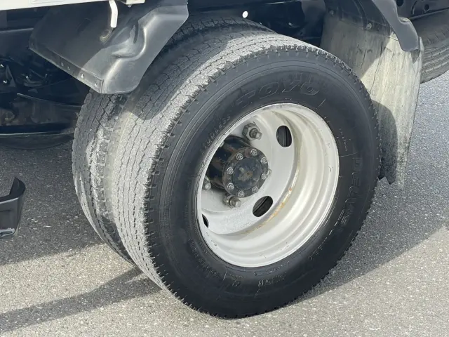 いすゞ エルフ TKG-NKR85AR(2WD)の写真10