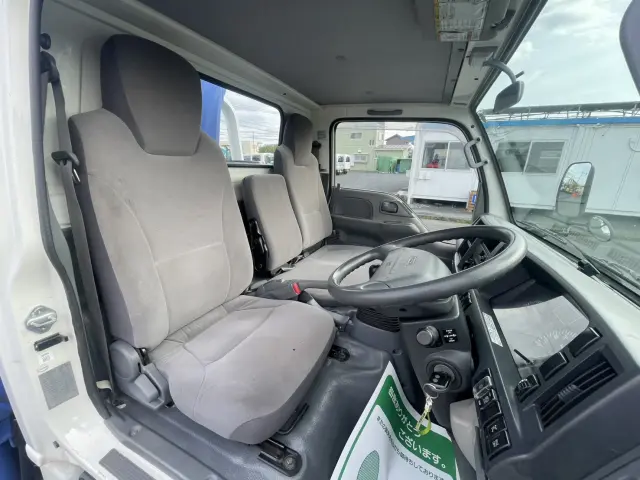 いすゞ エルフ TKG-NKR85AR(2WD)の写真31