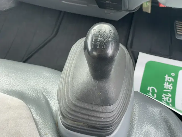 いすゞ エルフ TKG-NKR85AR(2WD)の写真36