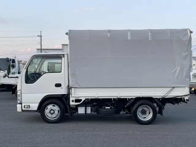 いすゞ エルフ TRG-NJR85A(2WD)の写真8