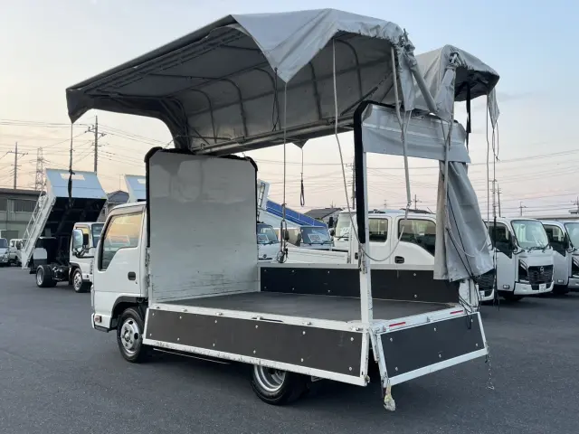 いすゞ エルフ TRG-NJR85A(2WD)の写真13