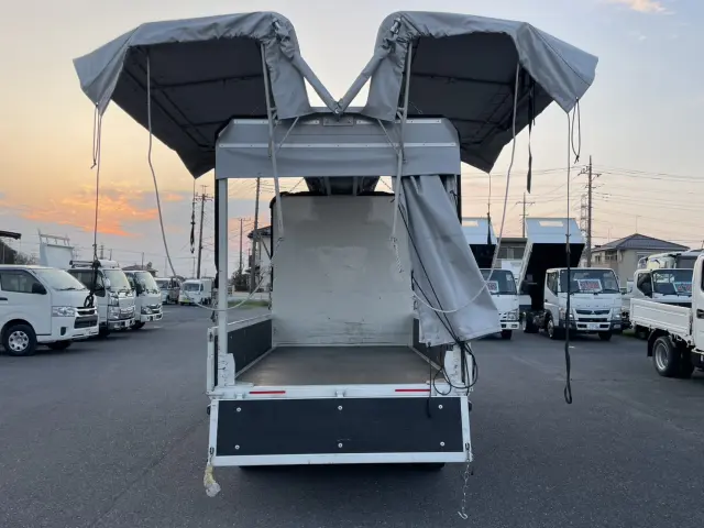 いすゞ エルフ TRG-NJR85A(2WD)の写真14