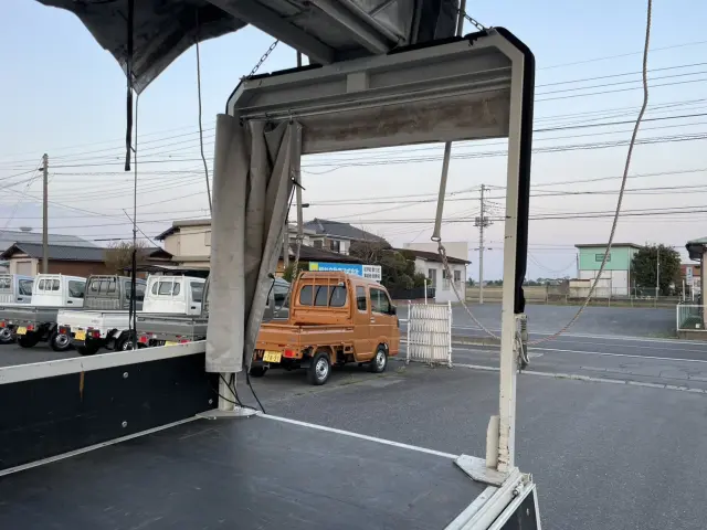 いすゞ エルフ TRG-NJR85A(2WD)の写真20