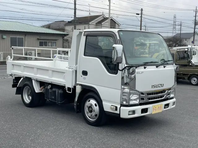 いすゞ エルフ TKG-NJR85AD(2WD)の写真5
