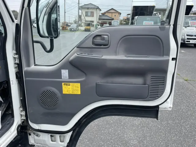 いすゞ エルフ TKG-NJR85AD(2WD)の写真12