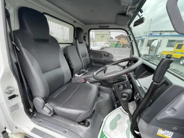 いすゞ エルフ TKG-NJR85AD(2WD)の写真18