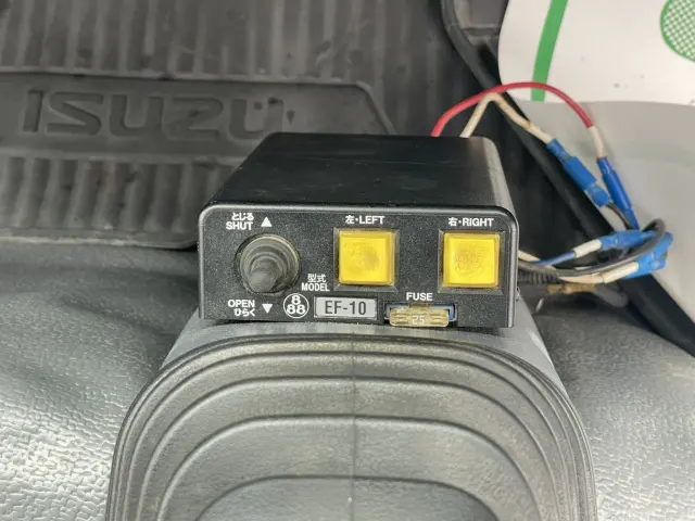 いすゞ エルフ TKG-NJR85AD(2WD)の写真24