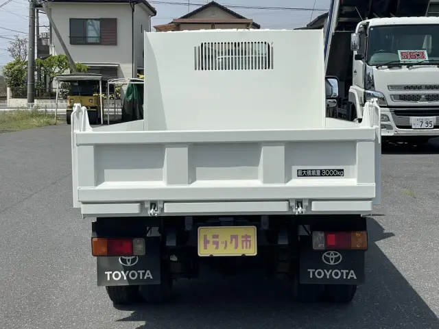 トヨタ ダイナ TKG-XZU620D(2WD)の写真6