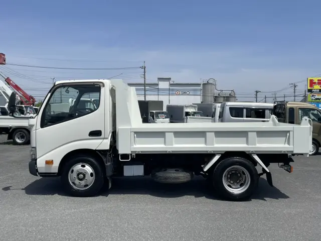 トヨタ ダイナ TKG-XZU620D(2WD)の写真8