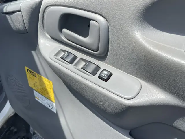 トヨタ ダイナ TKG-XZU620D(2WD)の写真13