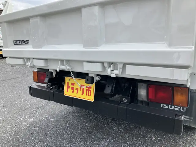 いすゞ フォワード TPG-NKR85AD(2WD)の写真5
