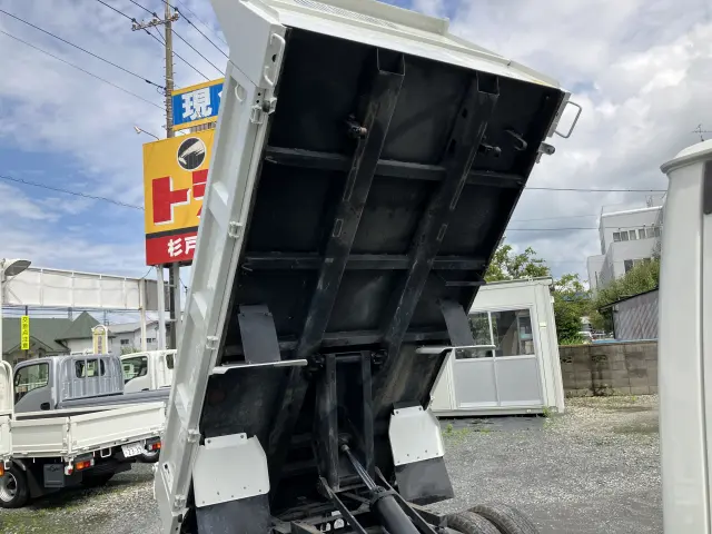 いすゞ フォワード TPG-NKR85AD(2WD)の写真17