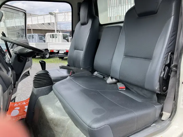 いすゞ フォワード TPG-NKR85AD(2WD)の写真25
