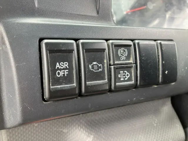 いすゞ フォワード TPG-NKR85AD(2WD)の写真31