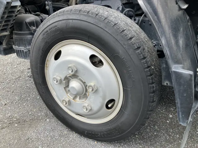 いすゞ フォワード TPG-NKR85AD(2WD)の写真40