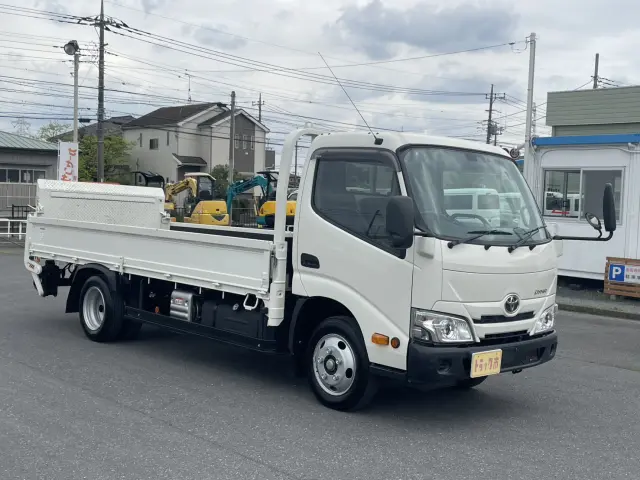 トヨタ ダイナ 2KG-XZU655(2WD)の写真3