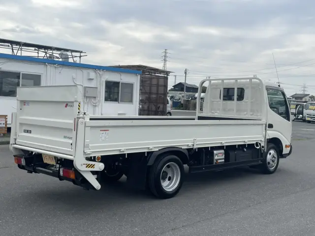 トヨタ ダイナ 2KG-XZU655(2WD)の写真7