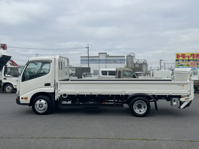 トヨタ ダイナ 2KG-XZU655(2WD)の写真8