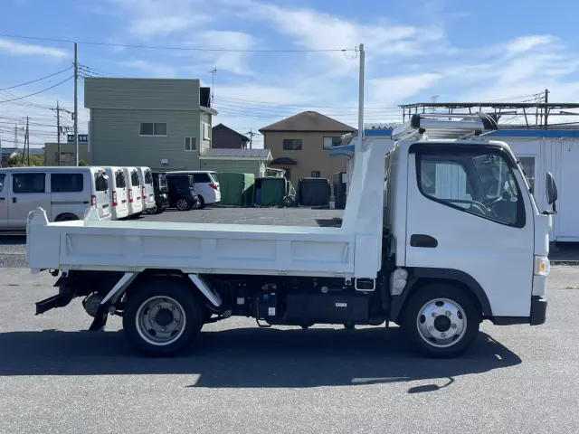 日産 アトラス 2RG-FBA3W(2WD)の写真2
