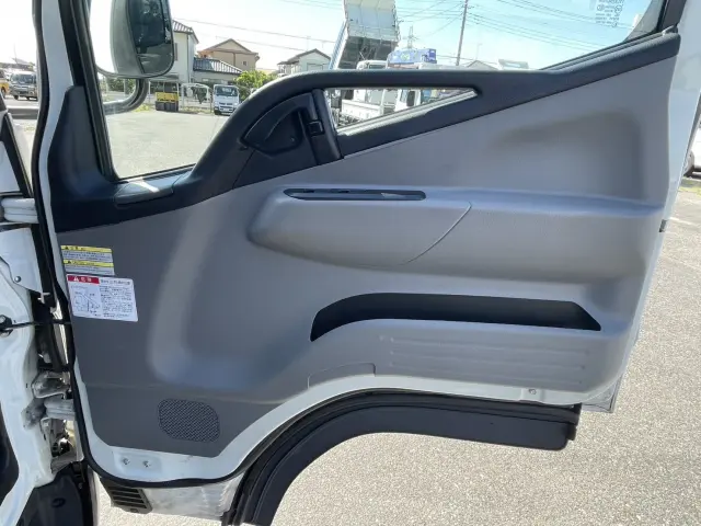 日産 アトラス 2RG-FBA3W(2WD)の写真16