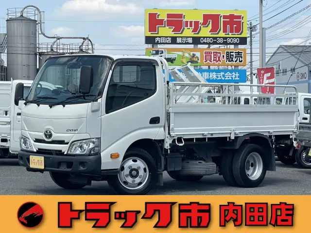 トヨタ ダイナ 2RG-XZU605(2WD)の写真1