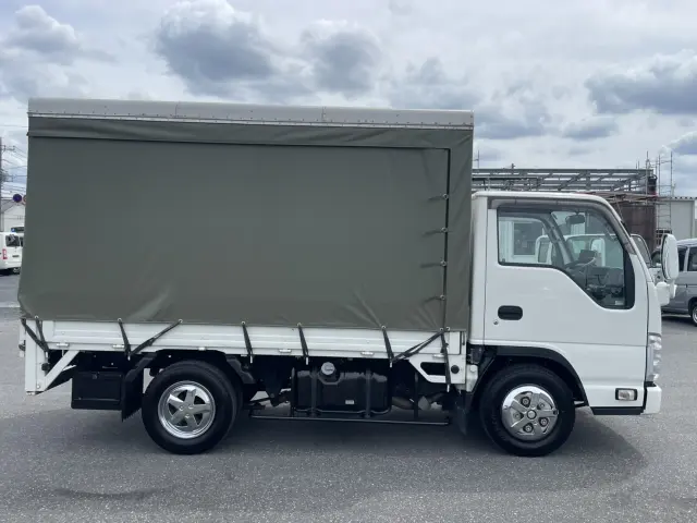 いすゞ エルフ TRG-NJR85A(2WD)の写真4