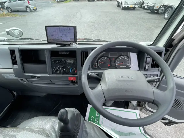 いすゞ エルフ TRG-NJR85A(2WD)の写真25