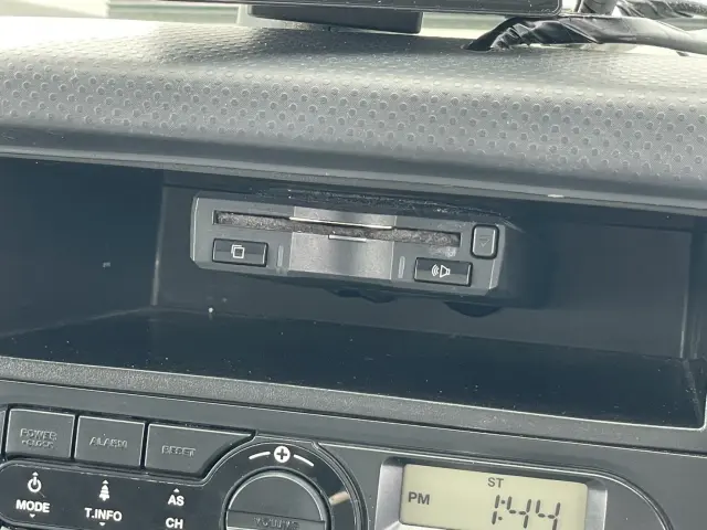 いすゞ エルフ TRG-NJR85A(2WD)の写真30