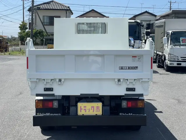 日野 デュトロ 2RG-XZU600T(2WD)の写真6