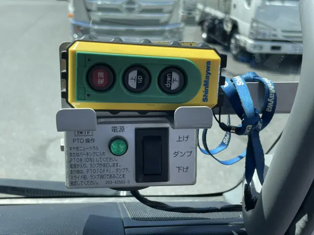 日野 デュトロ 2RG-XZU600T(2WD)の写真29