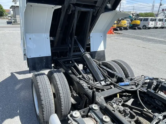 日野 デュトロ 2RG-XZU600T(2WD)の写真35