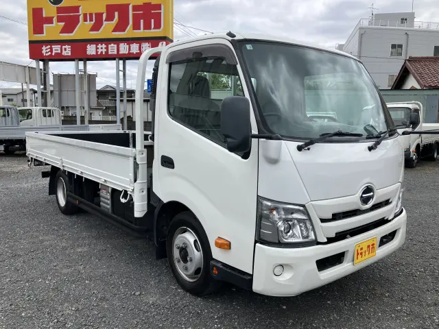 日野 デュトロ 2RG-XZU710(2WD)の写真11