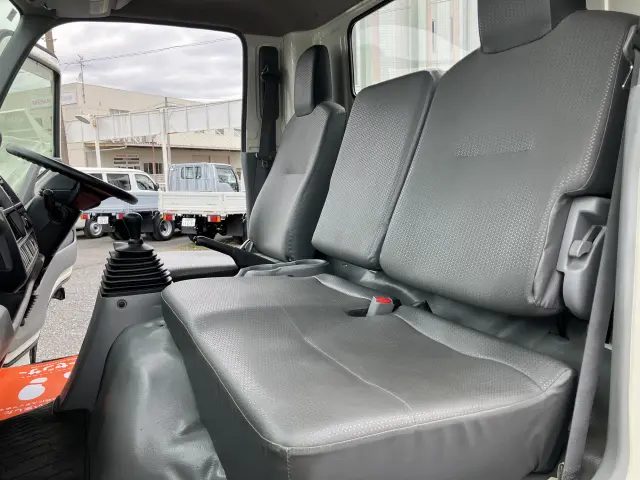 日野 デュトロ 2RG-XZU710(2WD)の写真27