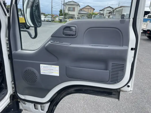 日産 アトラス 2RG-AHR88A(2WD)の写真12