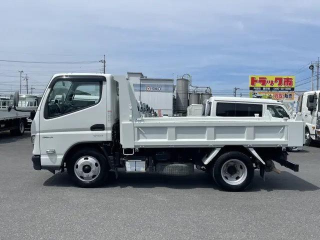 三菱 キャンター 2RG-FBA60(2WD)の写真6