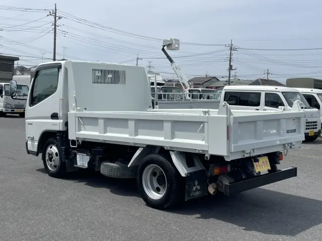 三菱 キャンター 2RG-FBA60(2WD)の写真7
