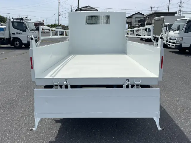 三菱 キャンター 2RG-FBA60(2WD)の写真13