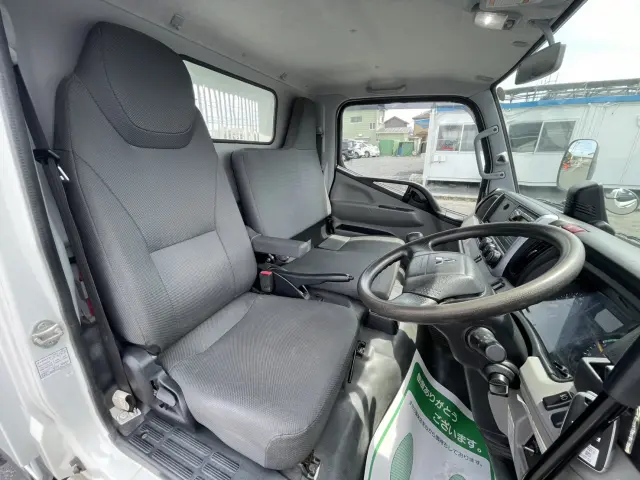 三菱 キャンター 2RG-FBA60(2WD)の写真20