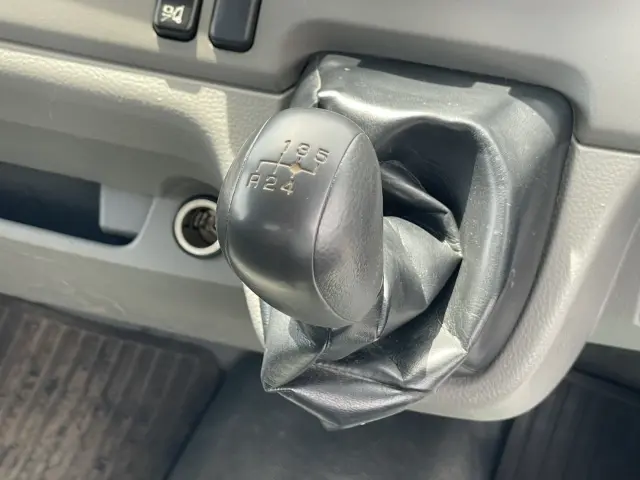 三菱 キャンター 2RG-FBA60(2WD)の写真29