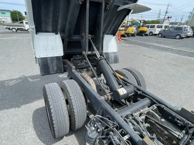 三菱 キャンター 2RG-FBA60(2WD)の写真33