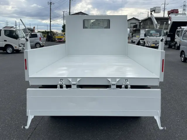 いすゞ エルフ TPG-NJR85AD(2WD)の写真11