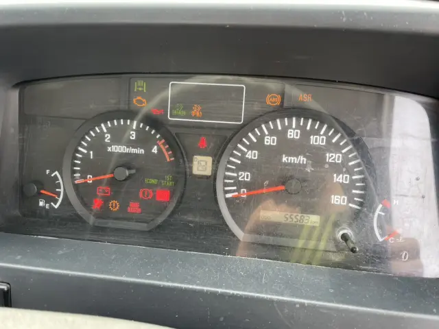 いすゞ エルフ TPG-NJR85AD(2WD)の写真26