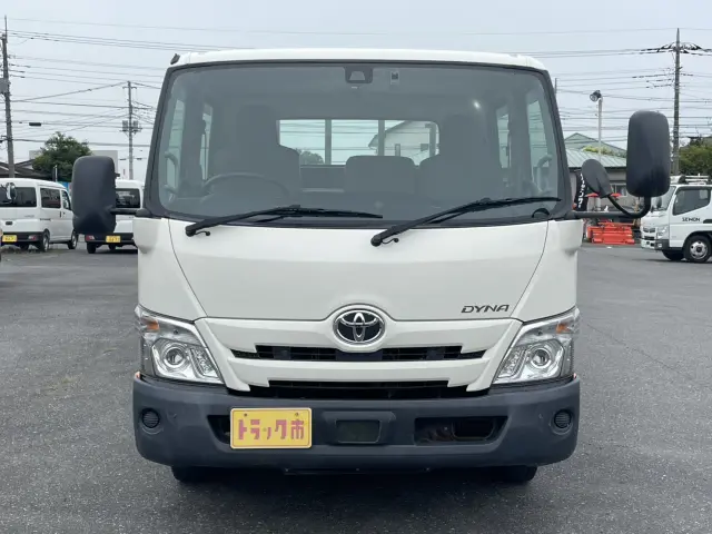 トヨタ ダイナ 2RG-XZU710(2WD)の写真2